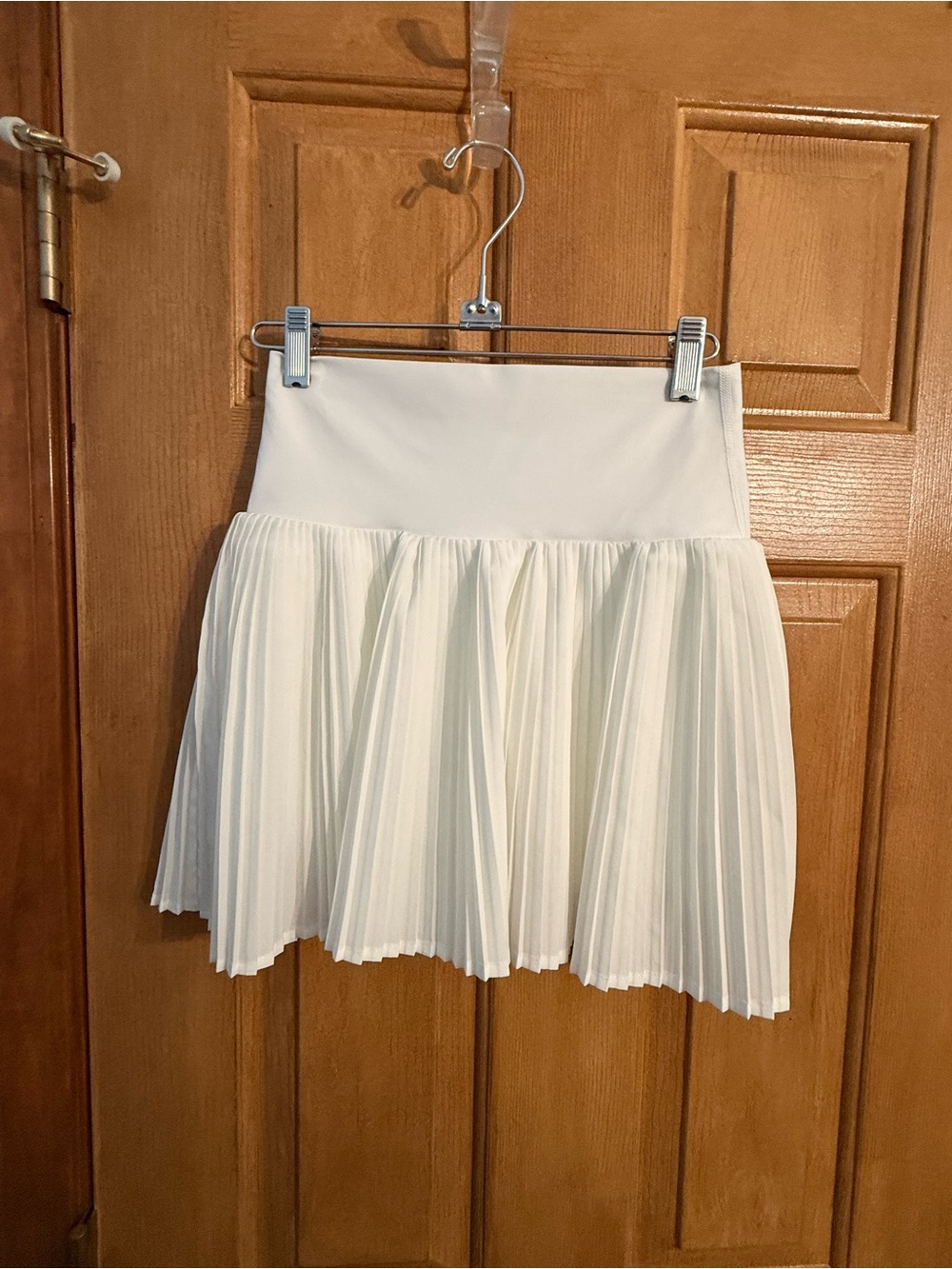 JoyLab White Pleated Mini Skirt